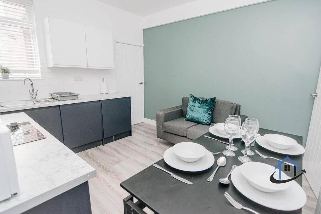 Balby Casa Nr Doncaster Racecourse King Beds Street Parkingヴィラ エクステリア 写真